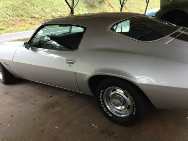 1971 camaro rs, rebuilt 350 c.i., 4 bbl, headers, new paint, carpet, seats, etc