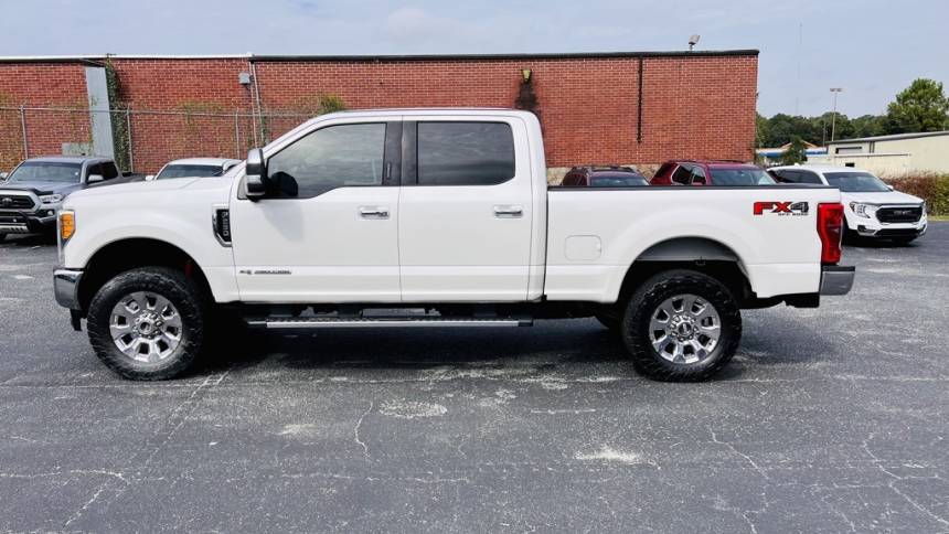 2017 ford super duty f-250 lariat