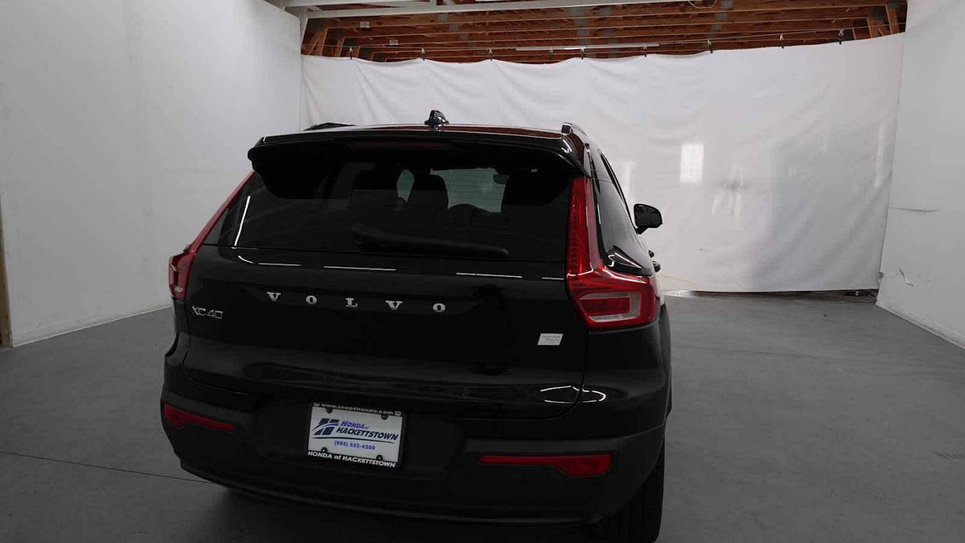 2023 volvo xc40 recharge twin plus