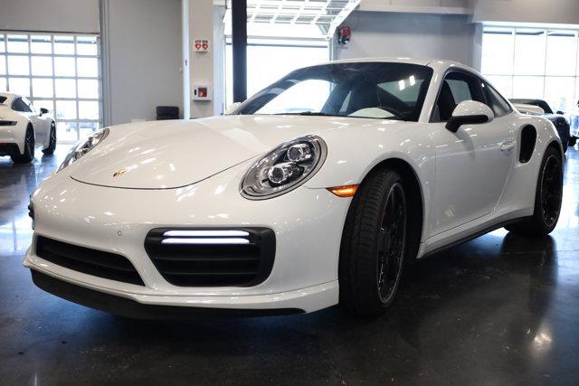 2019 porsche 911 turbo