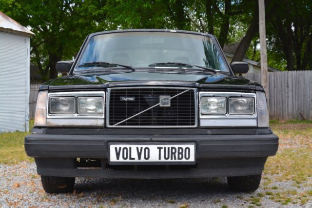 1983 volvo 240 2 door turbo 5 speed