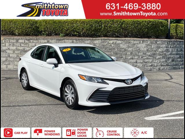 2024 toyota camry hybrid le
