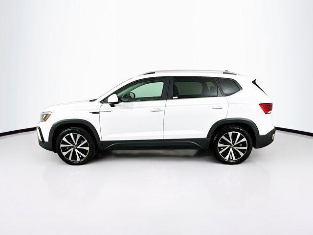 2023 volkswagen taos 1.5t se