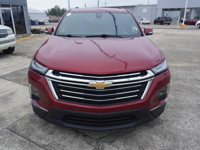 2022 chevrolet traverse lt leather