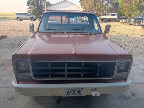 i have a square body 1977 c 10 2wd chevy with 53000 actual miles been in the famil