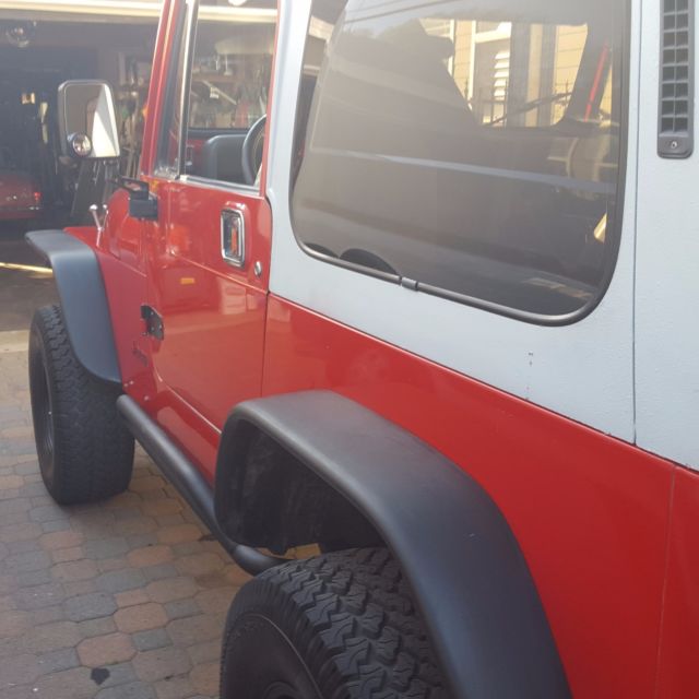 1990 jeep wrangler yj, , 4.2 l automatic , a/c, low miles!!