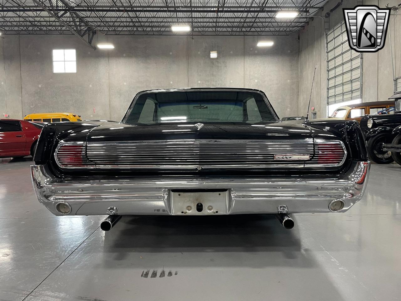 1963 pontiac grand prix