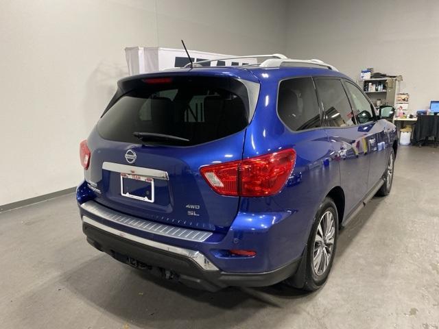 2017 nissan pathfinder sl