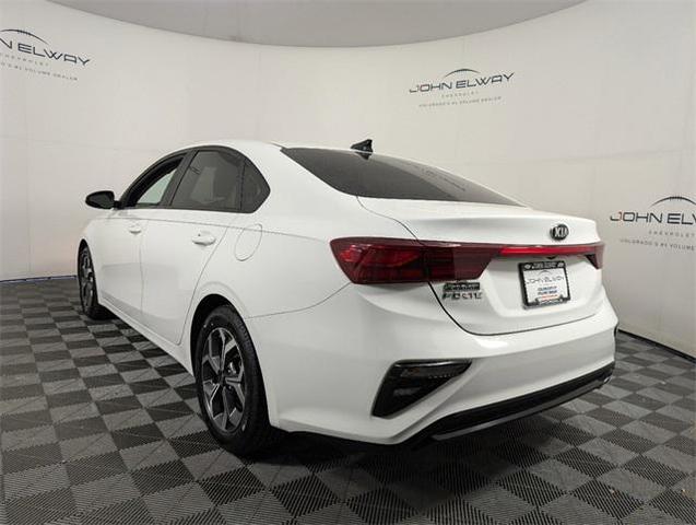2021 kia forte lxs