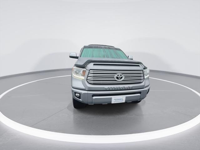 2017 toyota tundra platinum