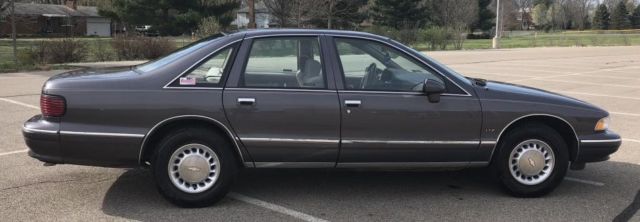 1994 chevrolet caprice classic ls (collectable)