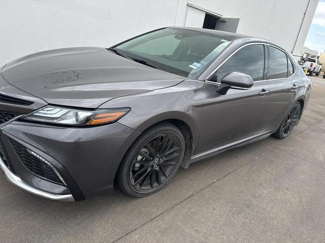 2024 toyota camry xse