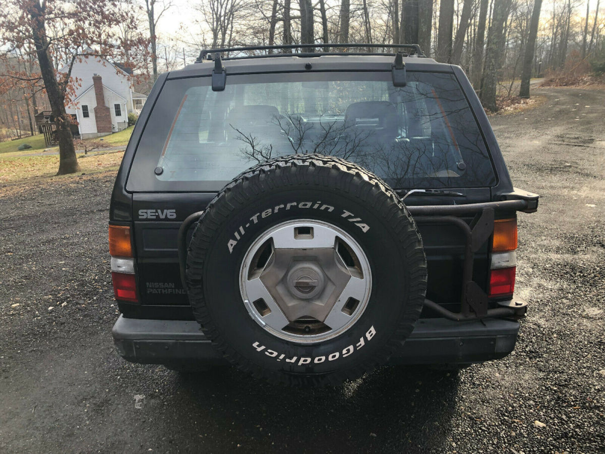 1992 nissan pathfinder se sport utility 4x4 - rust free