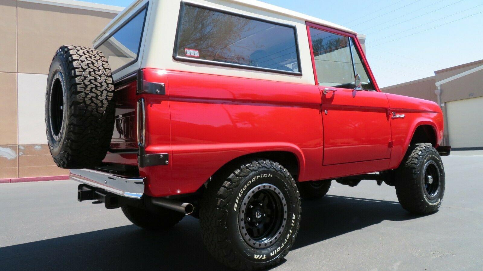 1977 ford bronco restomod drives perfectly straight