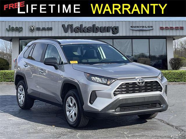 2021 toyota rav4 le