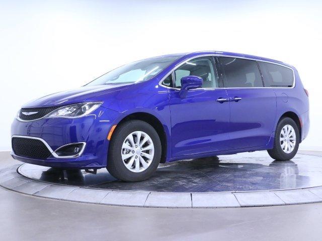 used 2018 chrysler pacifica touring plus oklahoma city, ok 73132 for sale in oklahoma city, oklahoma