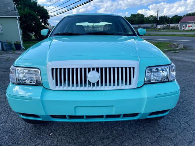 2009 mercury grand marquis ls