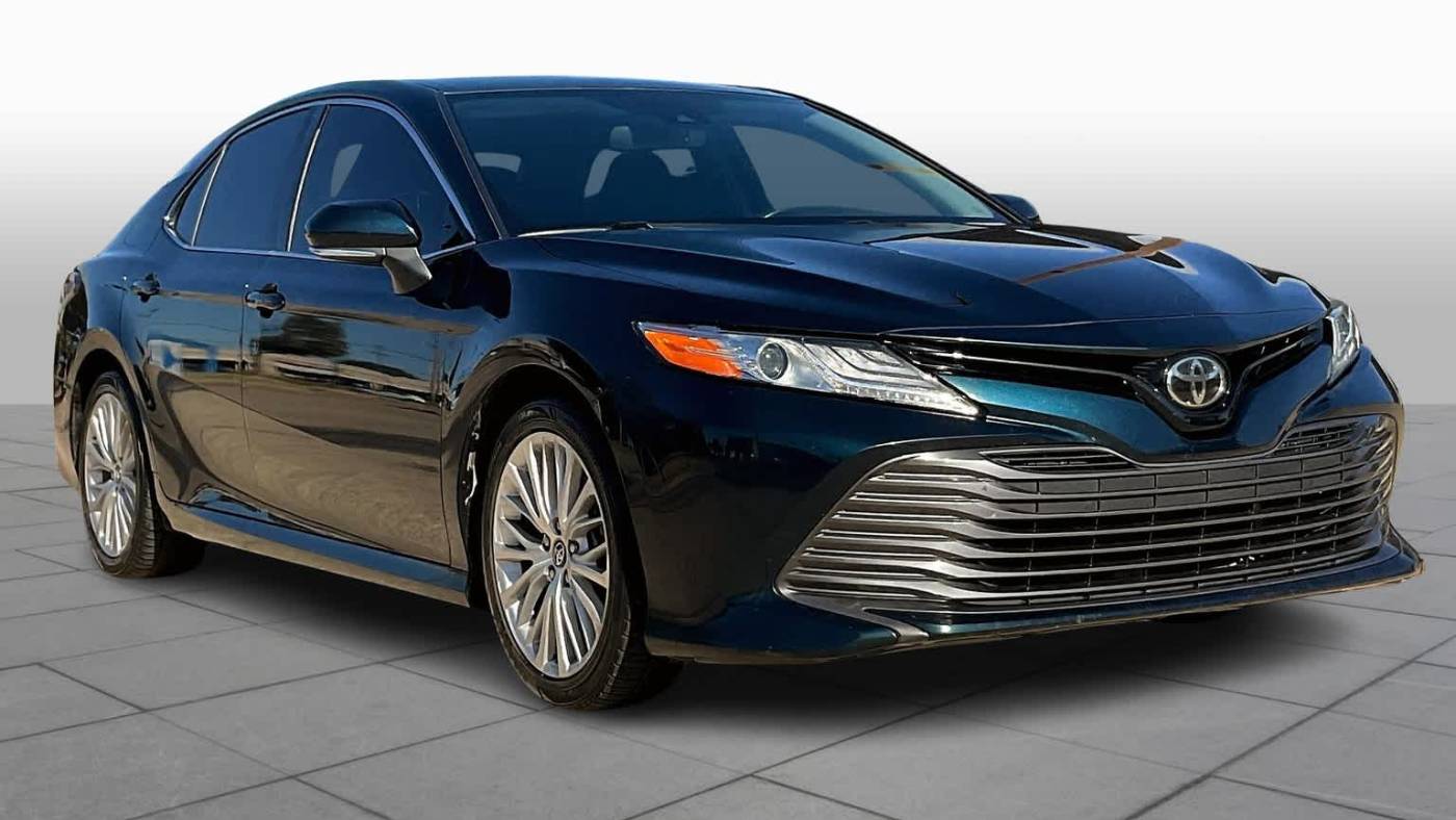 2019 toyota camry xle