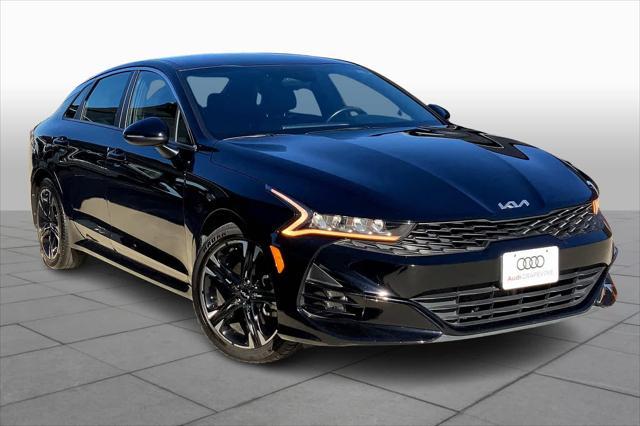 2023 kia k5 gt-line