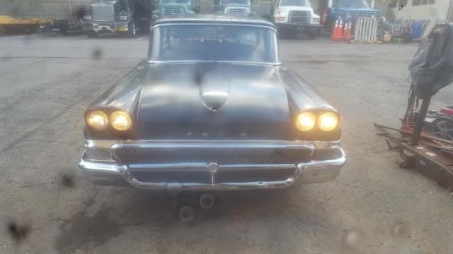 1958 ford 300 custom