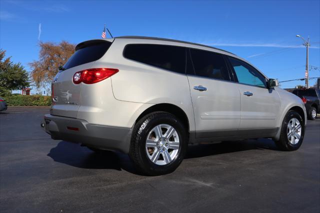 2010 chevrolet traverse lt
