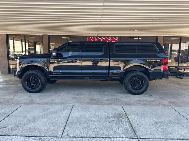 2023 ford f-250 lariat
