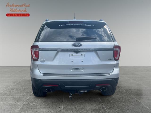 2018 ford explorer xlt
