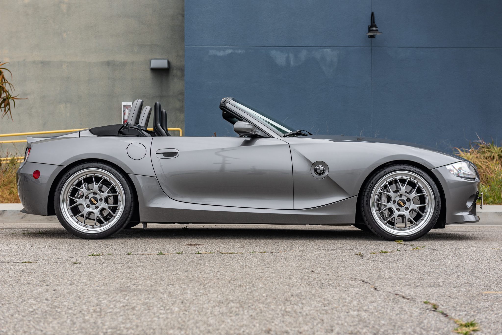 2005 bmw z4 3.0i roadster 6-speed