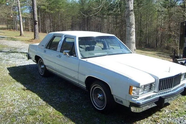 1986 mercury grand marquis, like new