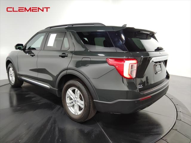 2022 ford explorer xlt