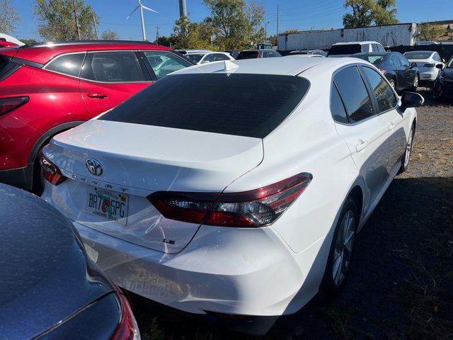 2023 toyota camry le