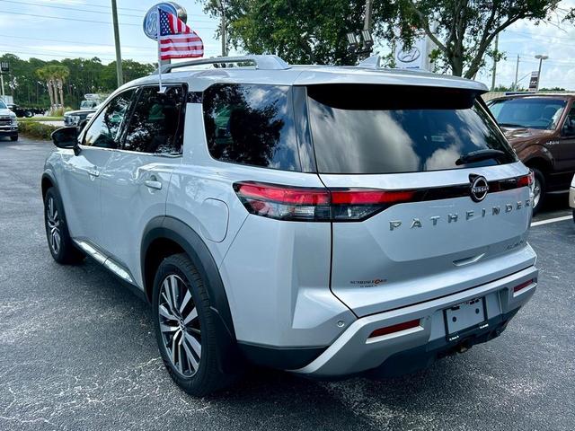 2022 nissan pathfinder platinum
