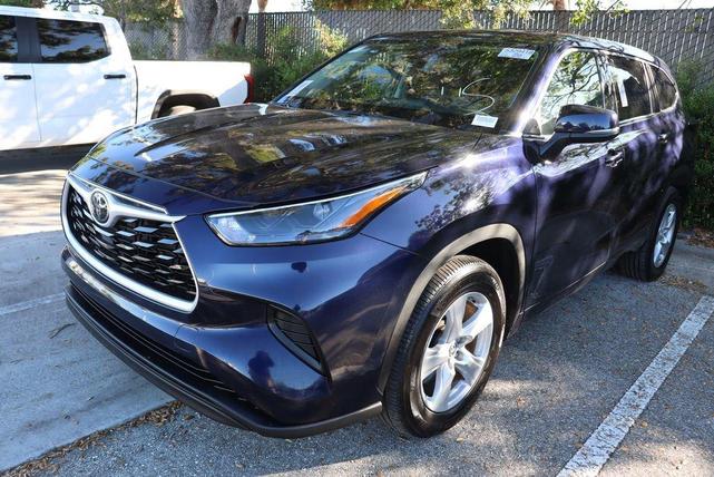 2022 toyota highlander l