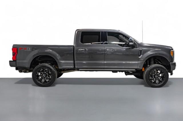 2017 ford f-250 platinum