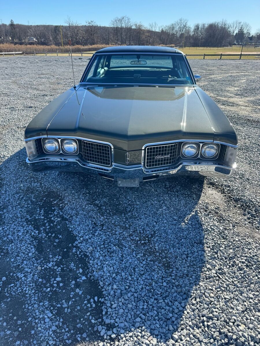 1968 oldsmobile 98 green rwd automatic luxury