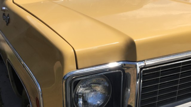 1973 chevrolet suburban super cheyenne 454