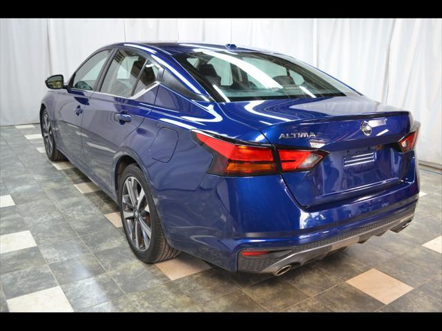 2020 nissan altima sr fwd
