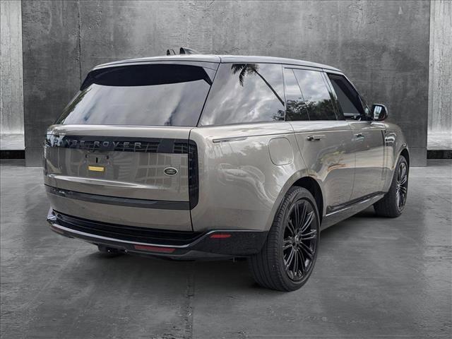 2023 land rover range rover p530 se