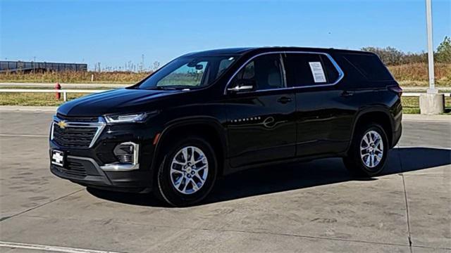 2022 chevrolet traverse ls