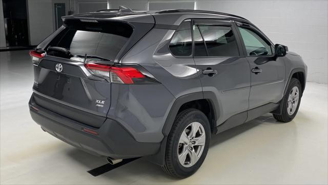 2023 toyota rav4 xle