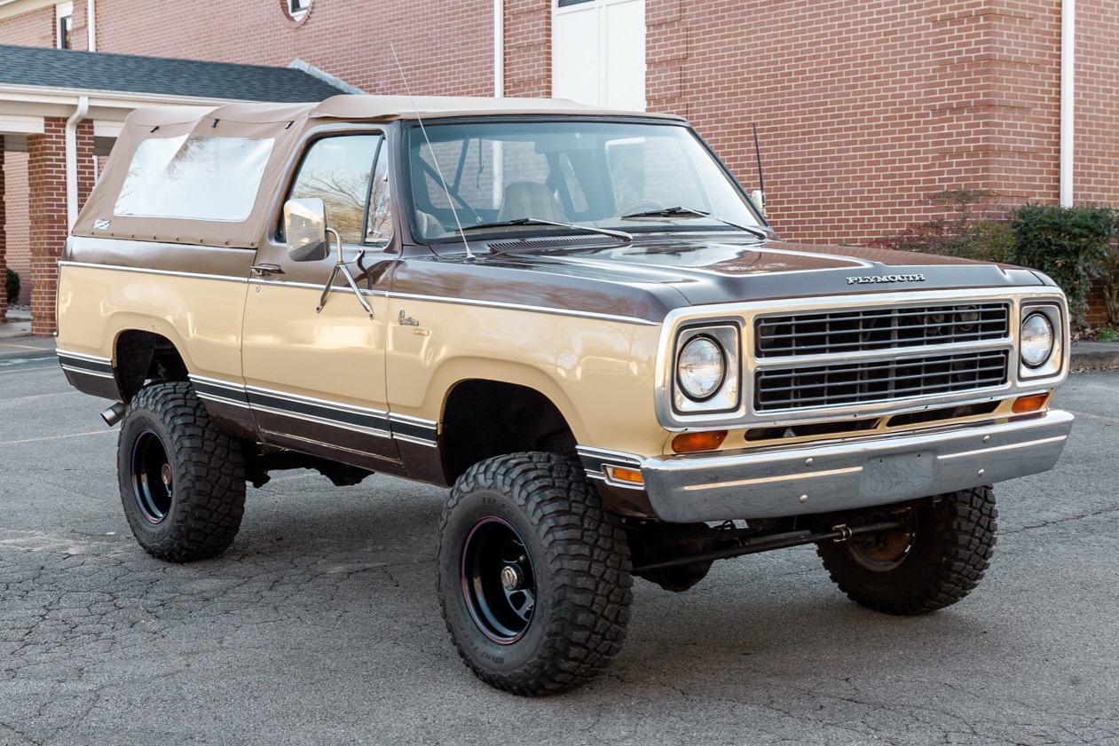 408-powered 1980 plymouth trail duster 4x4