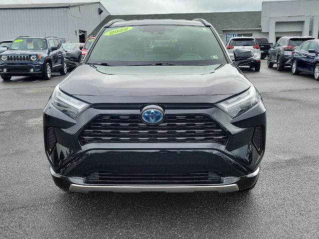 2022 toyota rav4 hybrid se