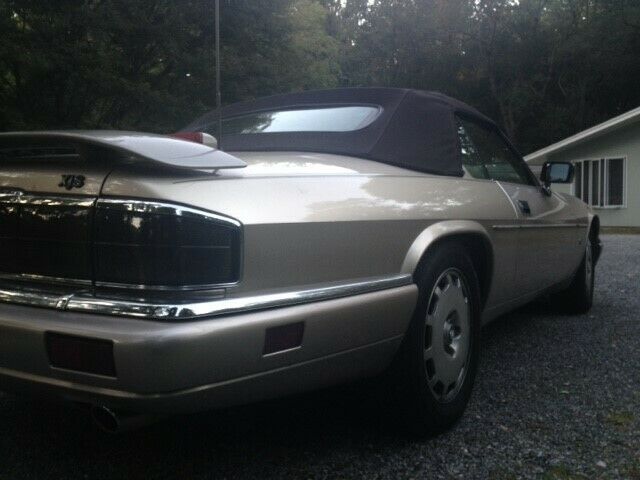 1994 jaguar xjs convertible low mileage!