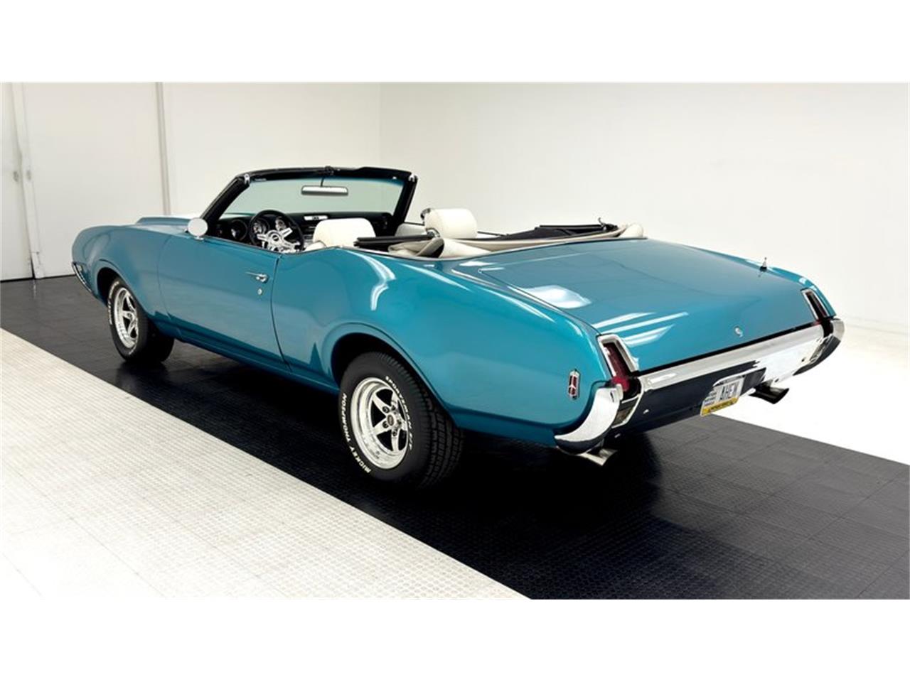1969 oldsmobile cutlass
