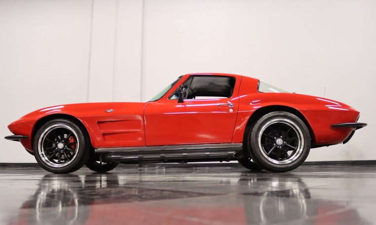 1964 chevrolet corvette