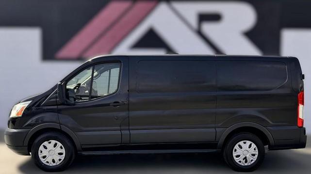 2017 ford transit-150 base