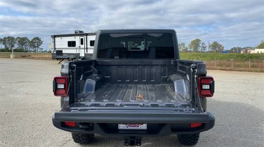 2024 Jeep Gladiator