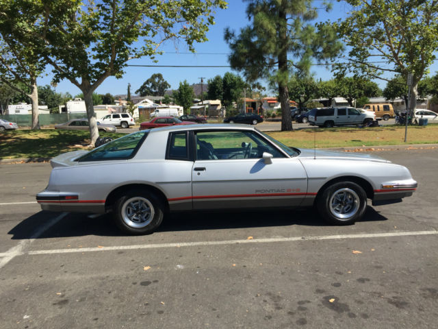 1986 pontiac grand prix 2+2 nascar aerocoupe 18,000 original miles!