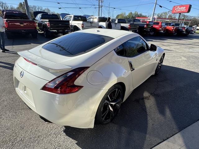2018 nissan 370z sport tech