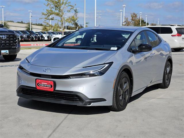 2023 toyota prius le